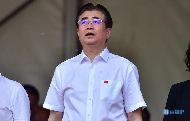 小坏蛋啊灬啊灬用力再用力小新